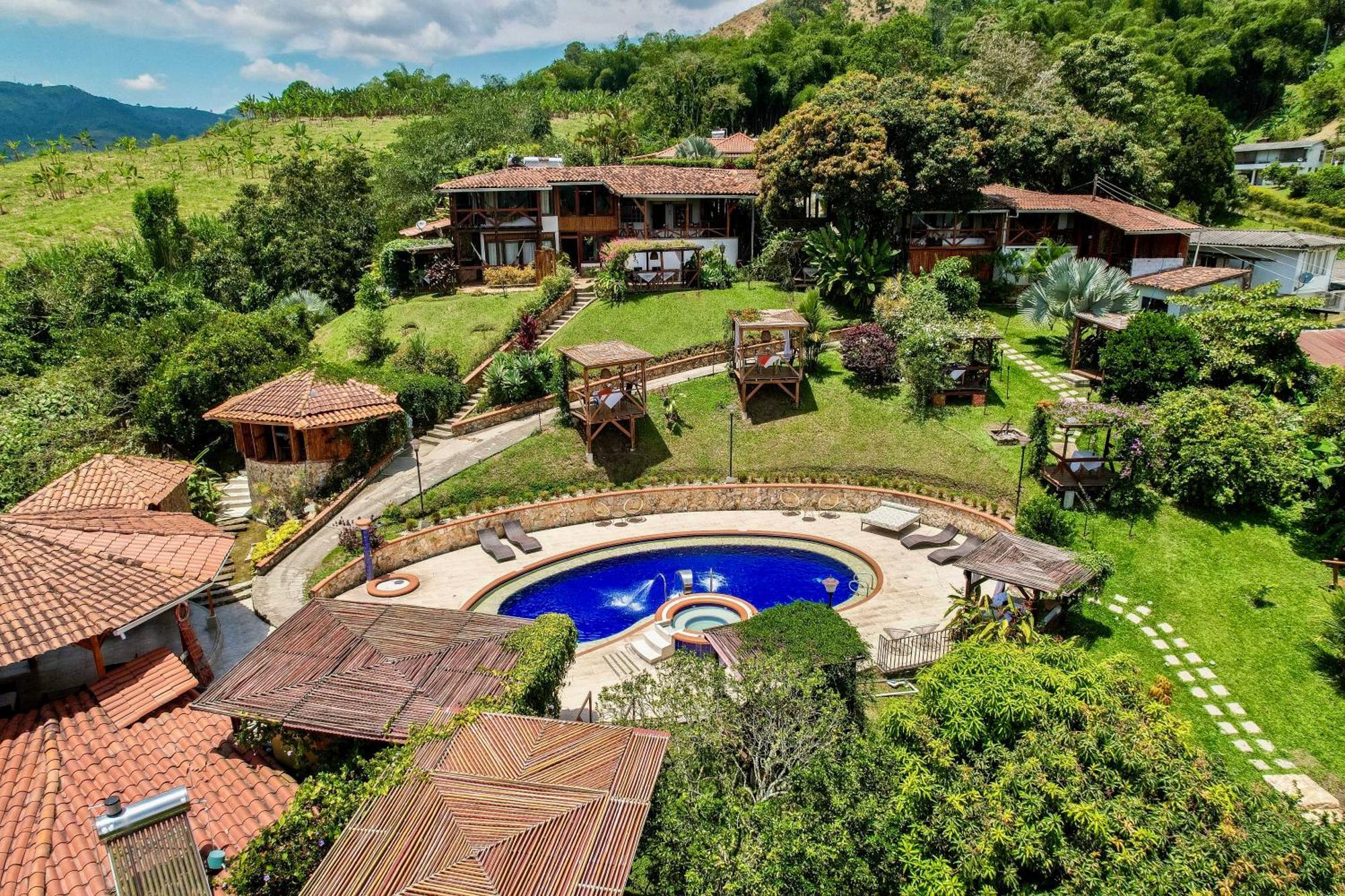 Hotel Spa La Colina Pereira Zewnętrze zdjęcie